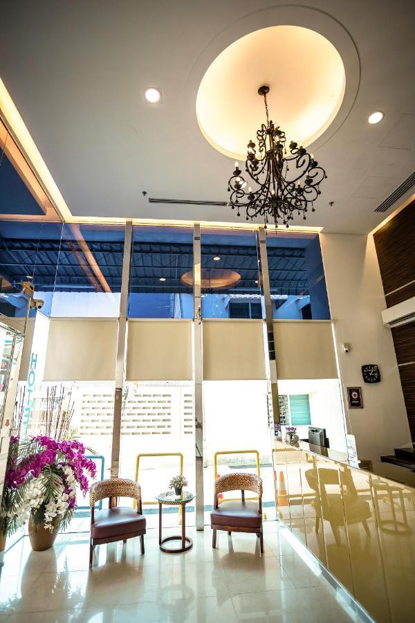 Pp Hotel By Moxy Τζωρτζ Τάουν Εξωτερικό φωτογραφία